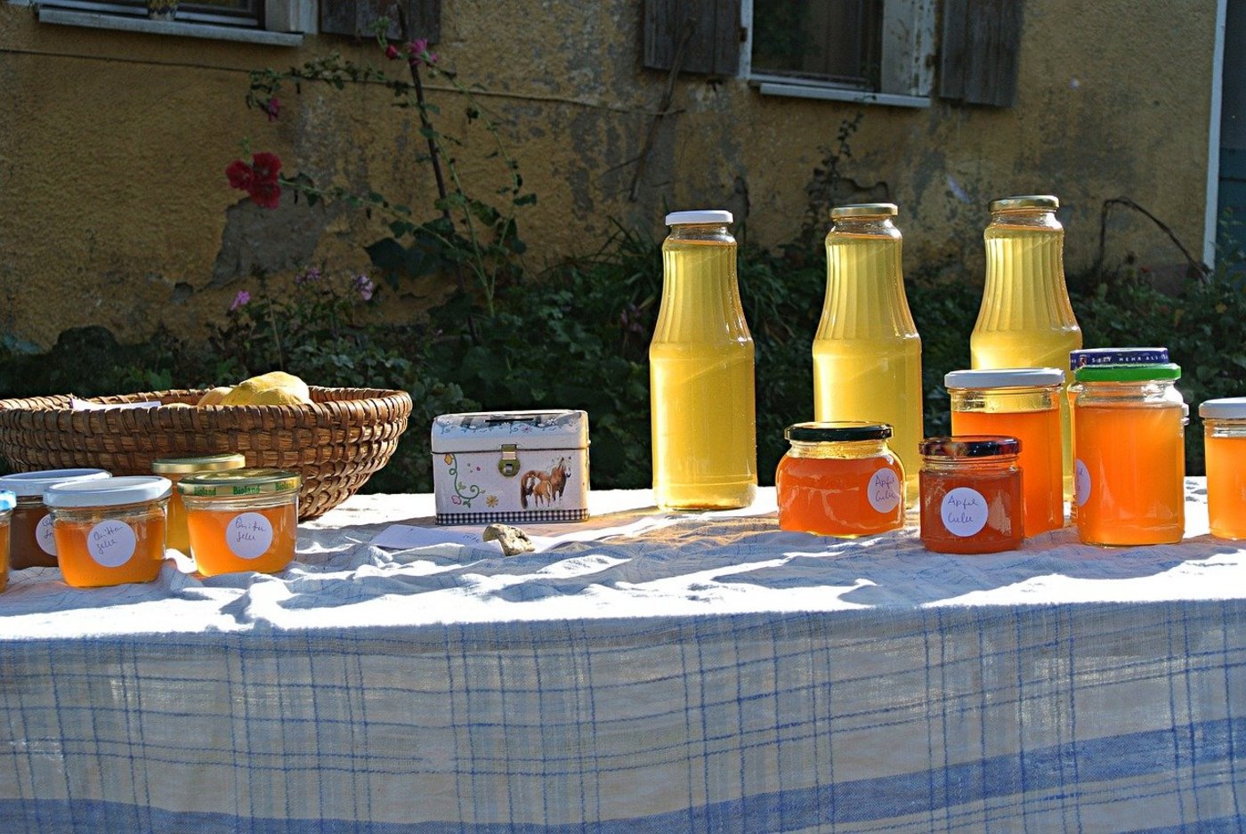 Arbeitszeit und Verpackungsmaterial sind bei selbstgemachten Produkten ein wichtiger Kostenfaktor, den man beim Preis berücksichtigen sollte. (Bild heibergerwork / Pixabay)