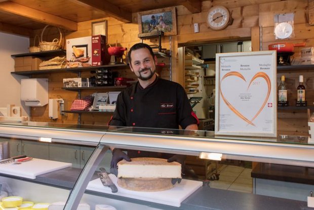 Der Kanton Freiburg unterstützt den lokalen Handel Es besteht die Hoffnung, dass der Auftrieb, den der lokale Konsum während der Pandemie erfahren hat, weiter anhält. (Bild Terroir Fribourg)