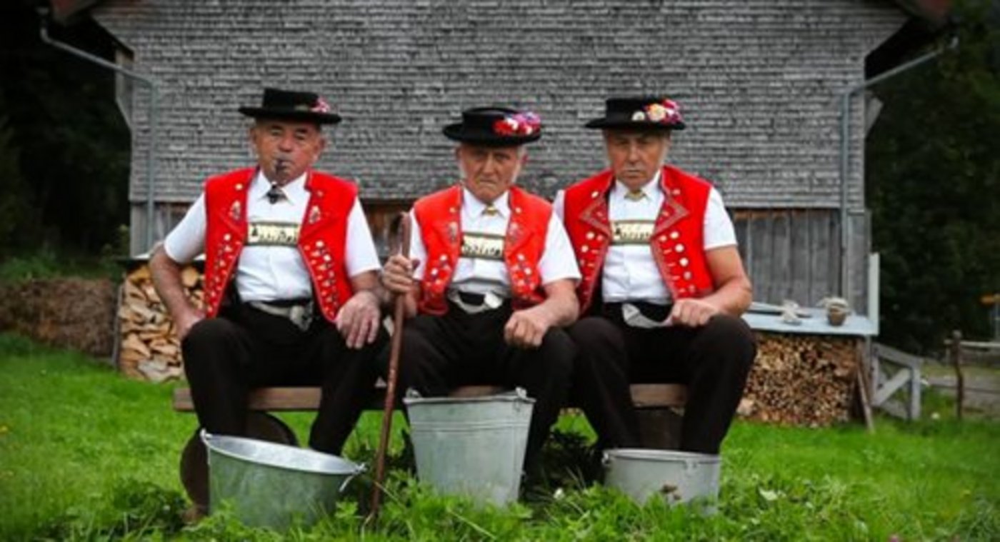 Die drei Sennen bei der Challenge. (Screenshot: Youtube/Appenzeller Käse)