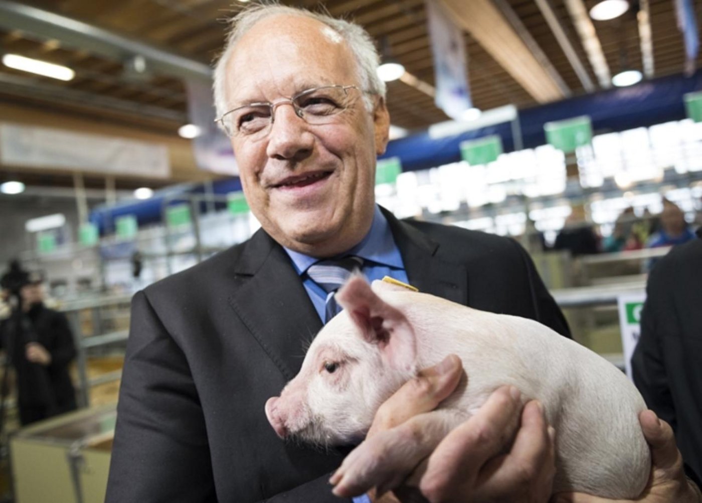 Dürfte auf seine Bundesratsrente verzichten: Schneider-Ammann. (Bild Keystone)