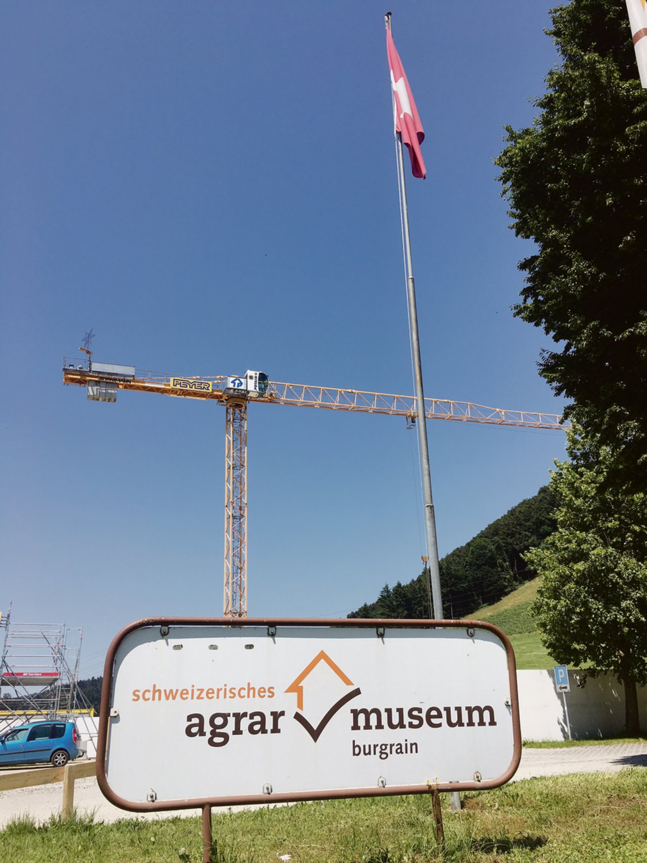 Neben dem Agrarmuseum entsteht eine Logistikhalle für Regio-Fair und im Obergeschoss die neue Ausstellung.(Bild aem)
