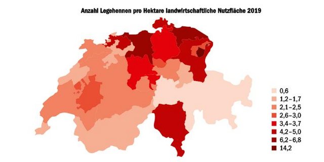 Vor allem in der Ostschweiz herrscht eine grosse Legehennendichte. In Appenzell Innerrhoden wurden 2019 je Hektare LN ganze 14,2 Hennen gehalten. (Quelle Agristat)