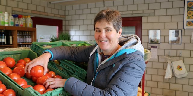 Das Gemüse verkauft Isabel Otti im Hofladen und auf verschiedenen anderen Kanälen ausschliesslich in Bioqualität. (Bilder Sandra Joder)