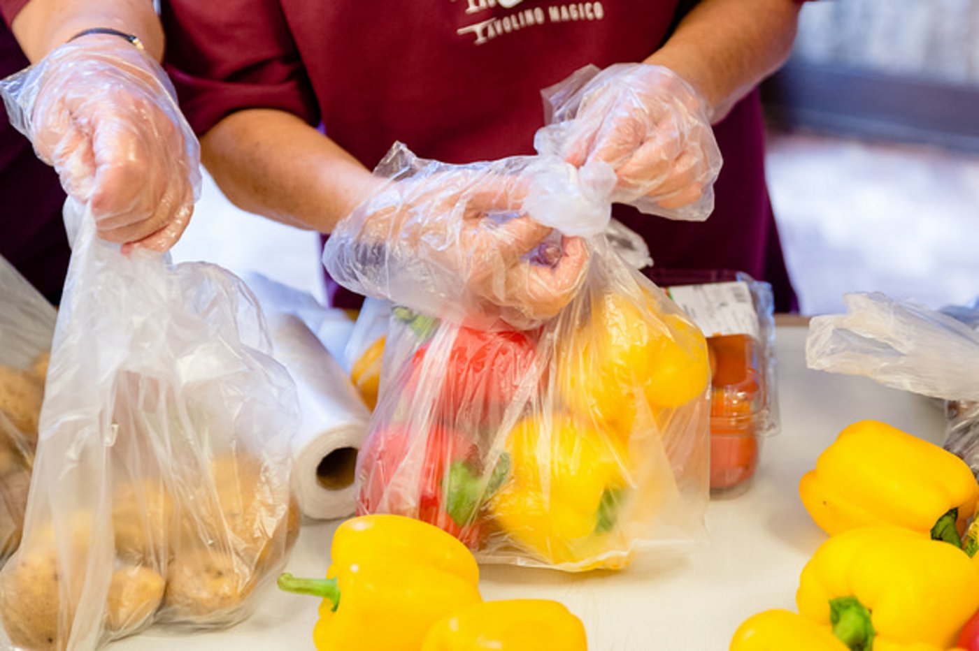 (Bild Tischlein deck dich)