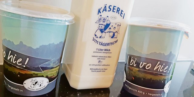 Die Käserei in Tägertschi muss wegen anstehenden Investitionen und zu wenig Milchlieferanten schliessen. Milch und Mitarbeiter gehen in die neugebaute Käserei Zäziwil. (Bild dj)