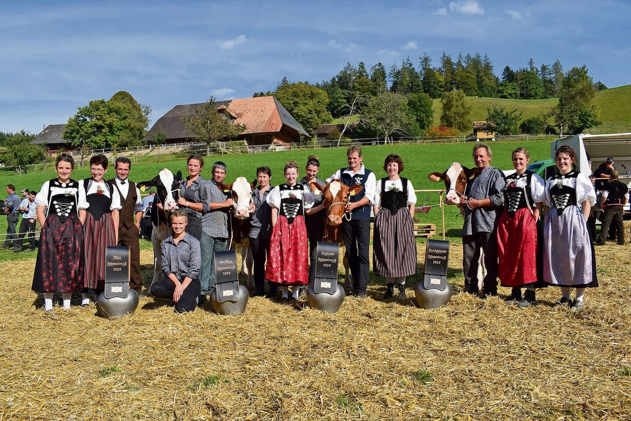 Strahlendes Wetter, strahlende Züchter und ihre Missen. Der Viehzuchtverein Schwanden feierte sein 75-jähriges Bestehen.