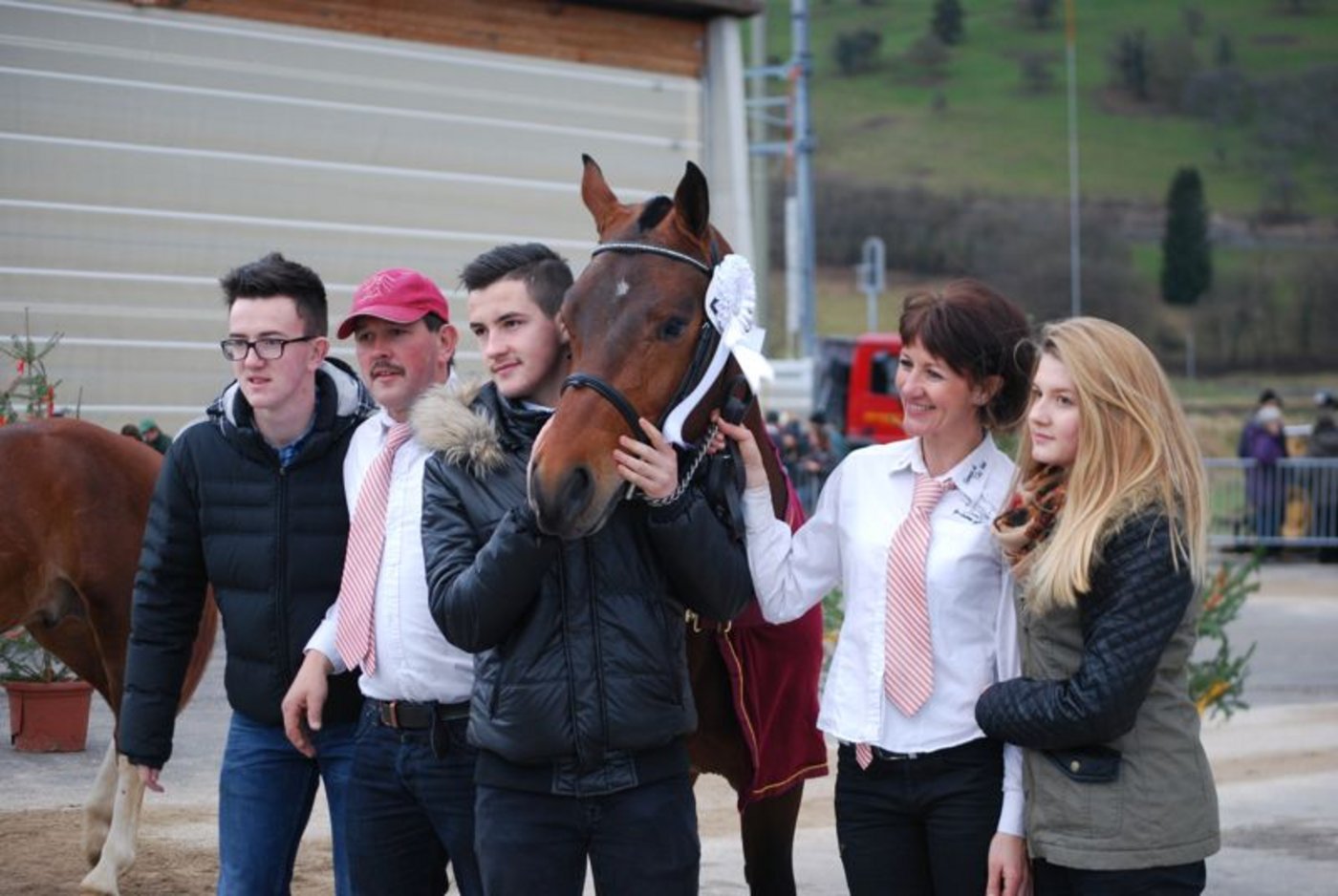 Die glückliche Familie Juillard-Pape aus Damvant JU.