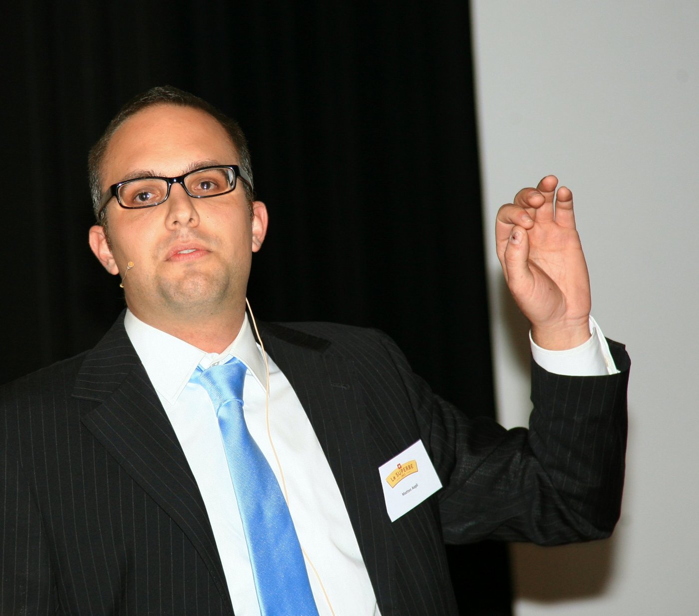 Matteo Aepli bei seinem Referat. (Bild Heinz Abegglen)