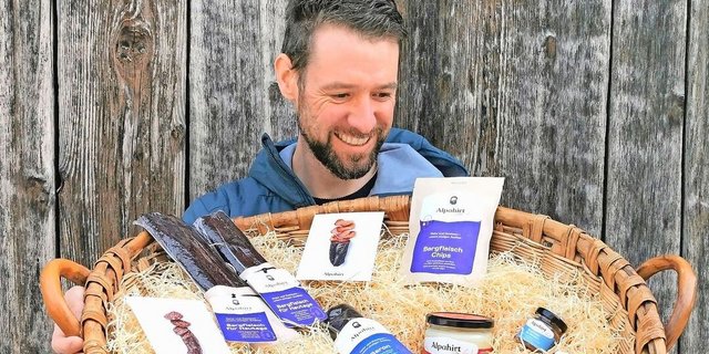 Die Produktpalette von Adrian Hirts «Alpahirt» wächst.