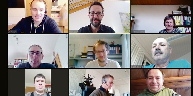 Der siebenköpfige BVA-Vorstand mit Geschäftsführer Ralf Bucher (oben Mitte) und Gast Matthias Müller, Landwirtschaft Aargau, (unten Mitte) «traf» sich vergangene Woche zur Videokonferenz.(Screenshot zVg)