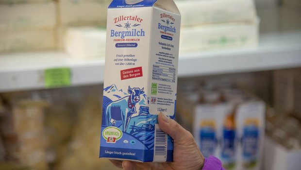 Heumilch-Tetrapak In Österreich sind Heumilch-Produkte sehr erfolgreiche und bringen den Produzenten bessere Milchpreise. (Bilder David Eppenberger)