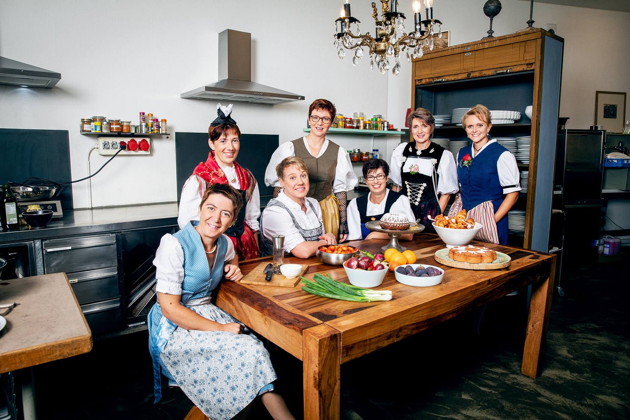 Die Kandidatinnen der Landfrauenküche 2019 im Porträt (Bild: SRF/Ueli Christoffel)