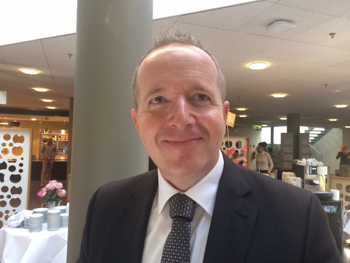 Migros-Marketingchef Hansueli Siber betrachtet den Handel der Migros mit den Schweizer Bauern als fair. (Bild akr)