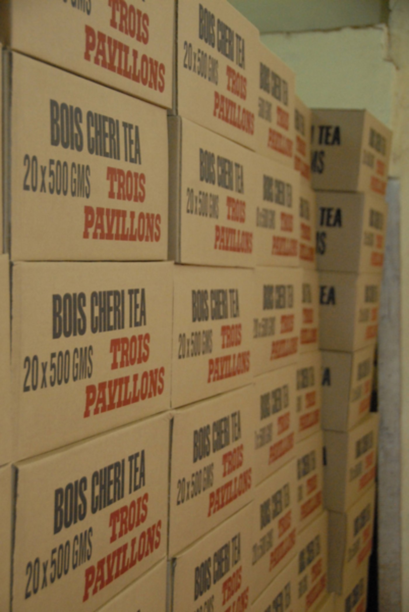 Tee-Kartons bereit zur Auslieferung.