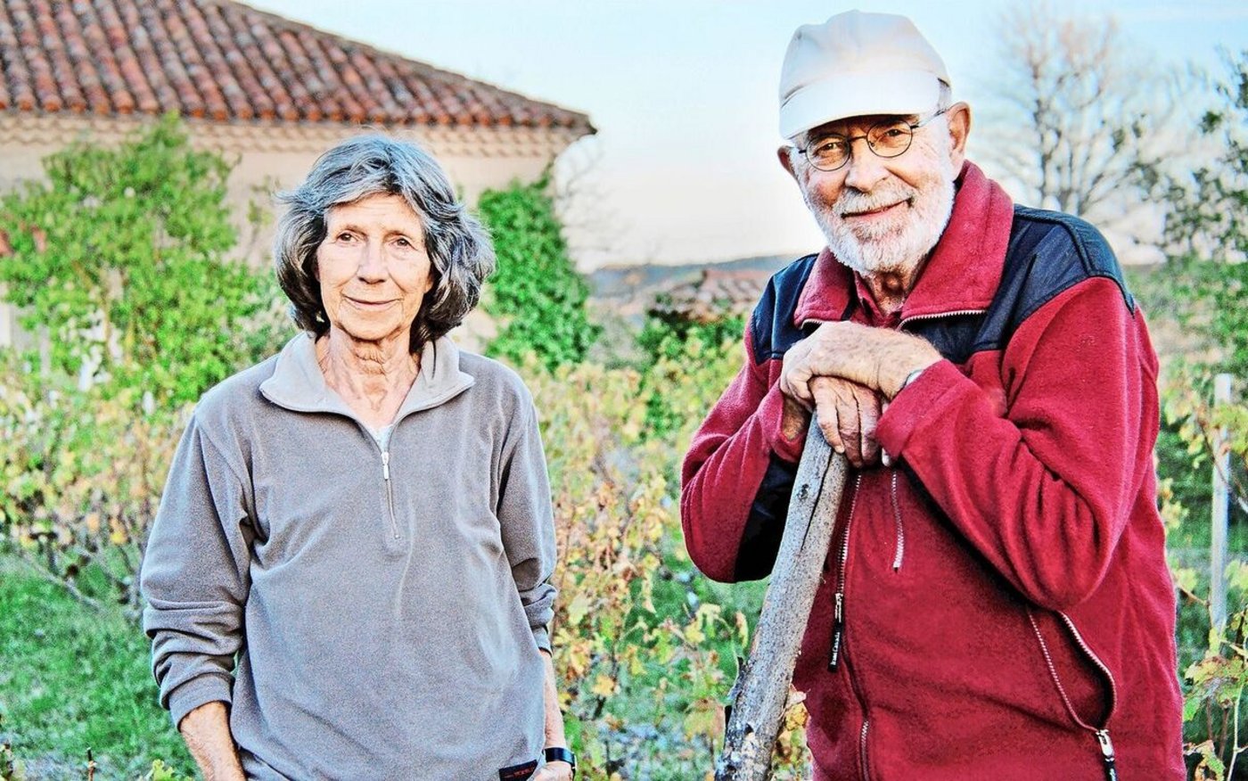 Sie erwarben das Landgut und bewirtschafteten es etwa 20 Jahre. Jetzt möchten sie es weitergeben. Machen die Kinder mit? Stephanie Baumann-Bieri (links) und Ruedi Baumann (rechts). 