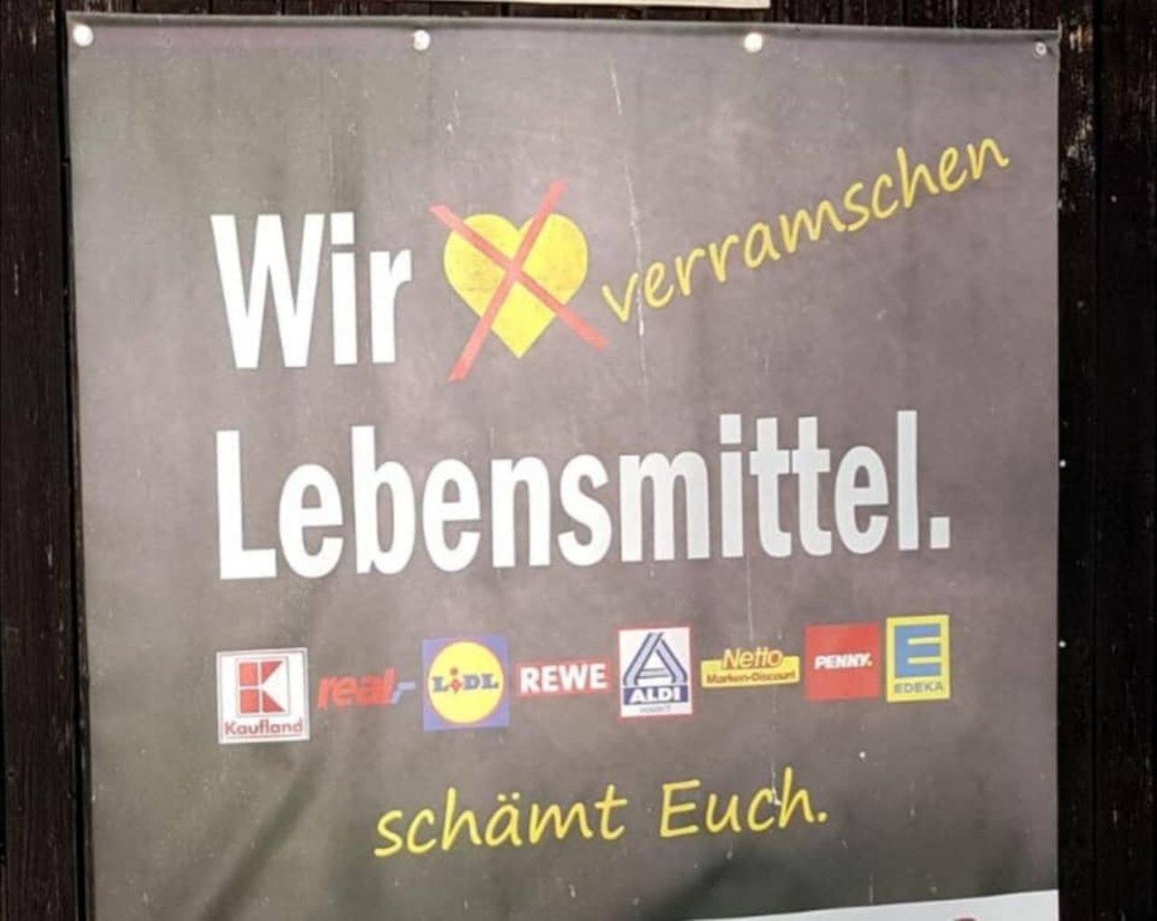 Deutschen Produzenten fehlt die Wertschätzung für ihre Arbeit. (Bild Julian Hinrich / Facebook)