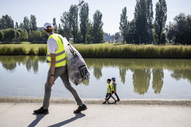 Am Clean-Up-Day 2019 sammelten rund 40'000 Teilnehmer Müll ein. (Bild igsu.ch)
