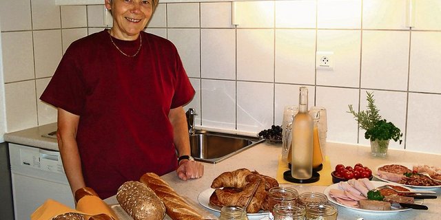 Véronique Hofmann verwöhnt ihre Gäste mit Selbergemachtem. (Bild: zVg)