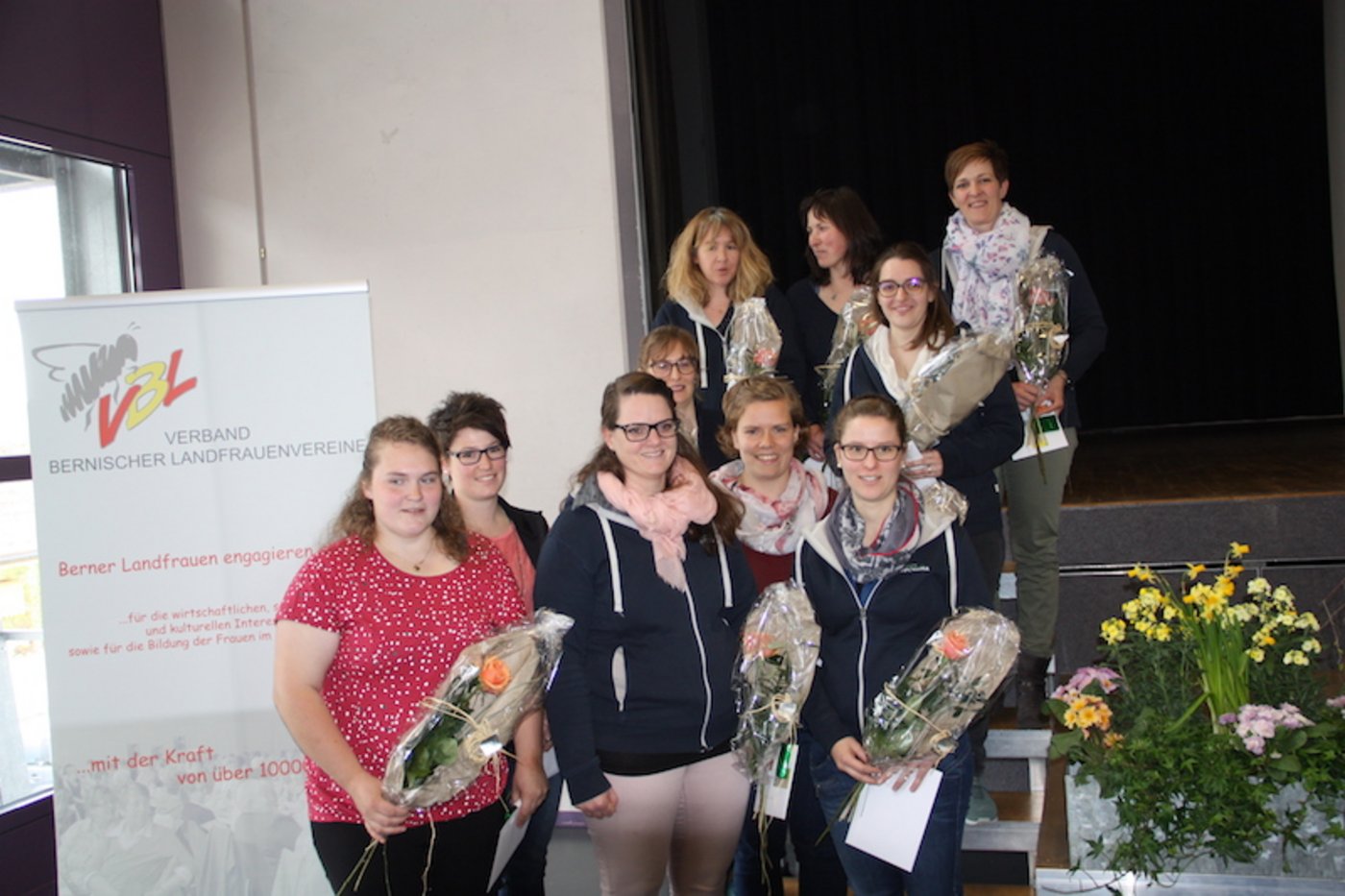 Die neuen Bäuerinnen mit Fachausweis wurden vom VBL geehrt.