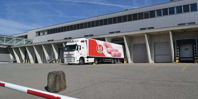 Bell gerät wegen Schweinepest finanziell unter Druck. (Bild jba)