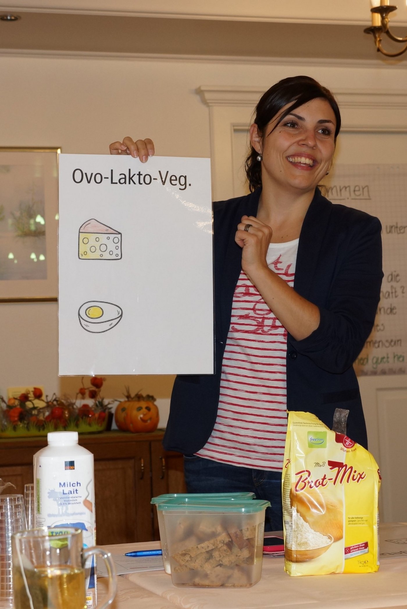 Manuela Isenschmid lieferte am Bäuerinnentreff in Lupfig Hintergrundwissen zu Ernährungstrends. (Bild Ruth Aerni)