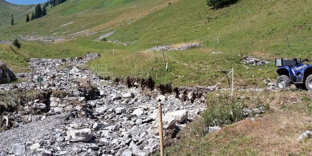 Hier war einst der Weg zur oberen Alphütte. (Bilder Jan Zbinden)