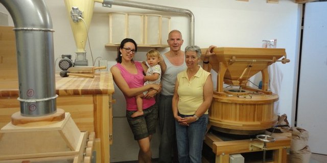 Die UrDinkel-Produkte der Familie Thommen kommen bei den Konsumenten an. (Bild sbv)