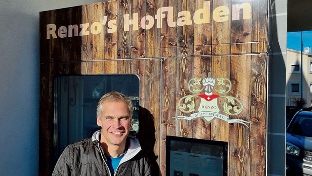 Seit rund einem Monat besitzt der ehemalige Mister Schweiz Renzo Blumenthal einen Verkaufsautomaten, und er ist sehr zufrieden damit. 