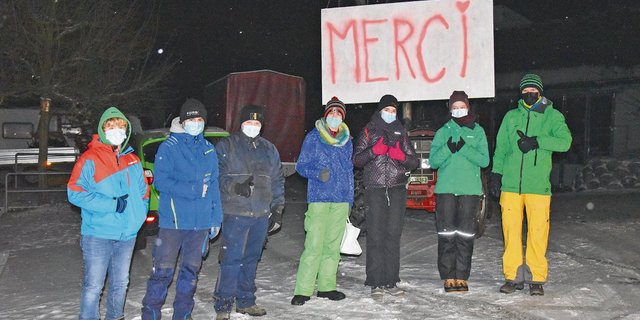 Zoe, Romina, Alex, Martin, Marco und Jan waren bereit, sich für eine gute Sache einzusetzen.(Bild bh)