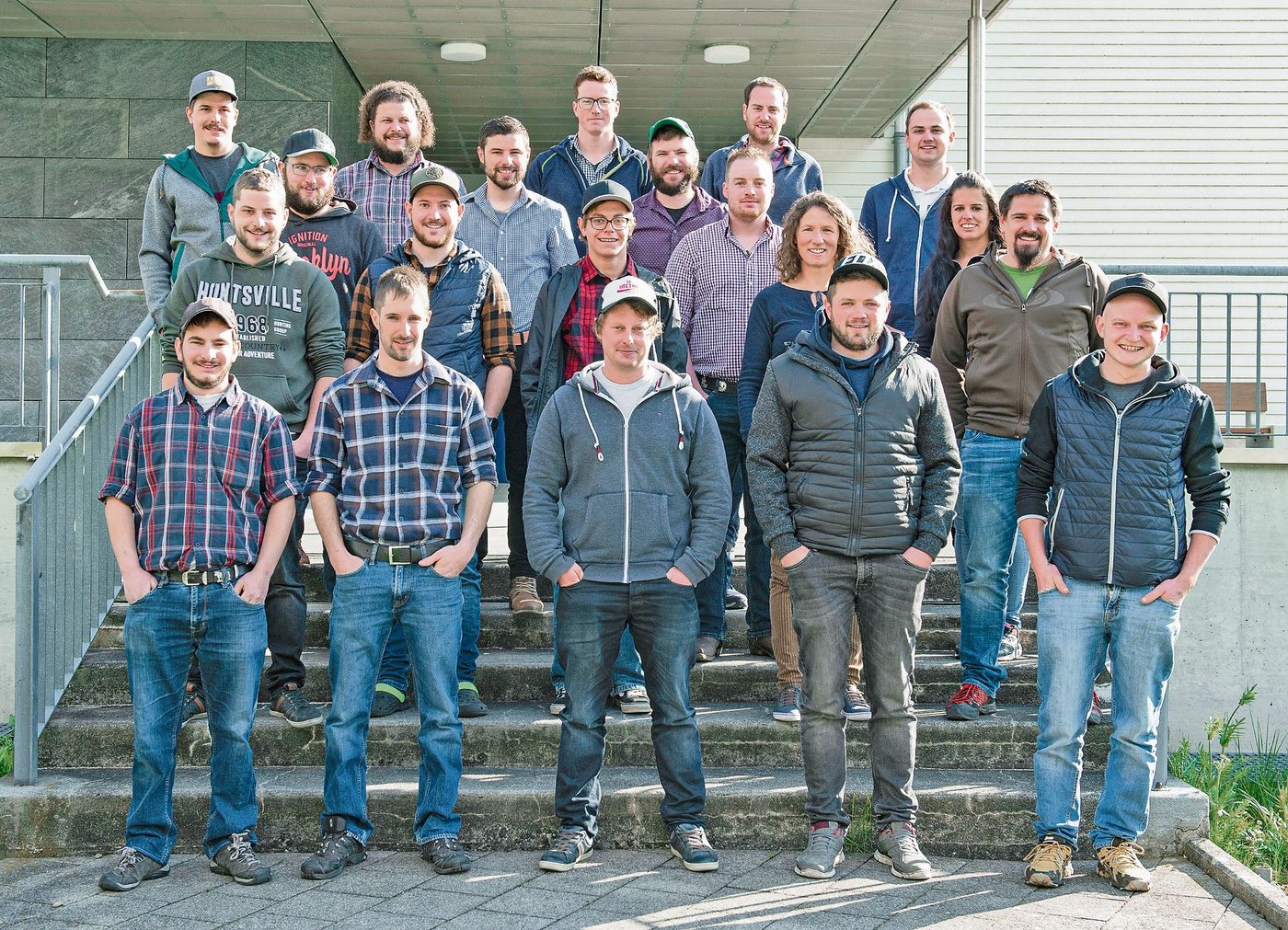 Die Abschlussklasse Landwirt/in EFZ des bwz Uri in Seedorf.  (Bild bwz)