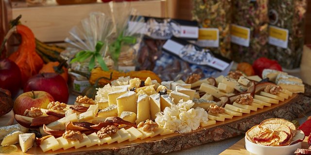 Unter der Marke Naturpark Gantrisch werden diverse Produkte vermarktet – laut Studie auch zum Vorteil der beteiligten Produzenten. (Bild zVg)