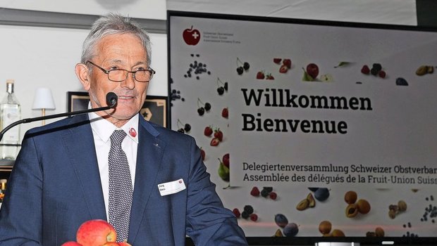 SOV-Präsident Jürg H SOV-Präsident Jürg Hess konnte auf dem Motorschiff MS Rigi 45 Delegierte und eine grosse Zahl an Gästen begrüssen.