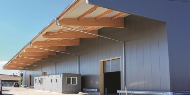 Die neue Kartoffellagerhalle der Fenaco in Payerne VD. (Bild Fenaco)