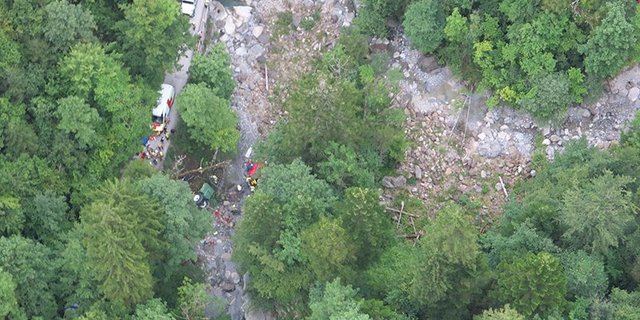 Die Unfallstelle bei Dornbirn aus der Luft. (Bild pd)
