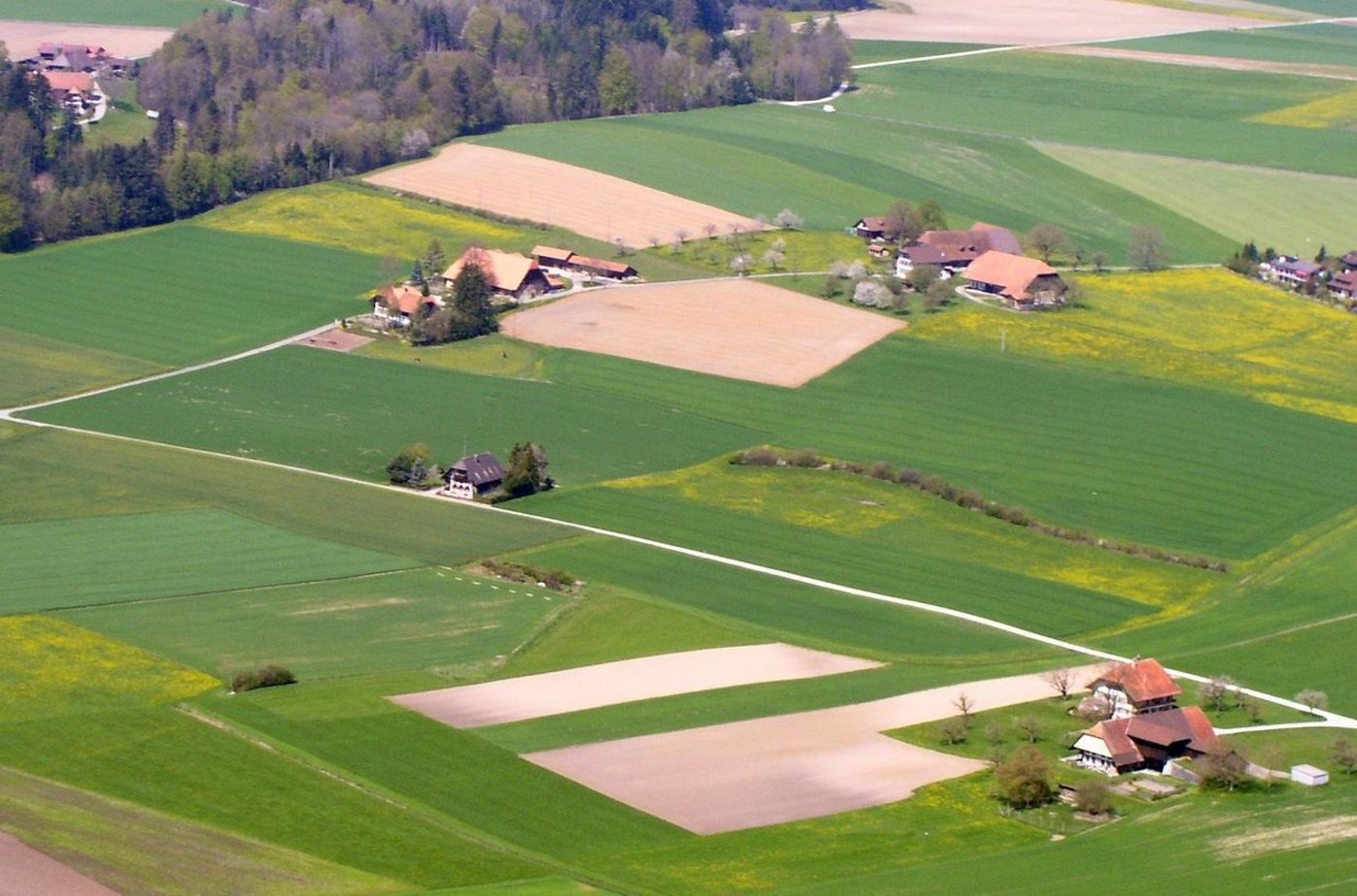 Das Gesetz schriebt einen sorgfältigen Umgang mit Fruchtfolgeflächen vor. (Bild jgk.be)