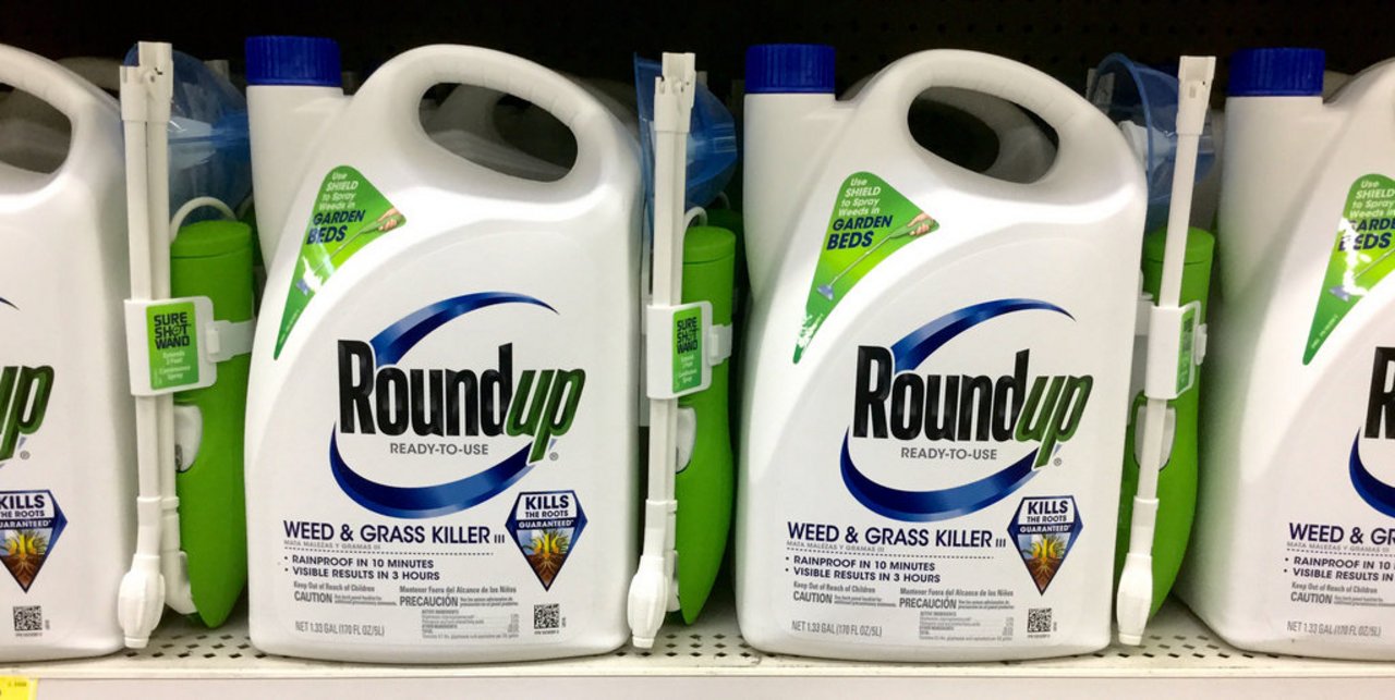 Hier das Beispiel des Unkrautvertilgungsmittels Roundup, welches als Wirkstoff Glyphosat enthält. (Bild flickr.com)