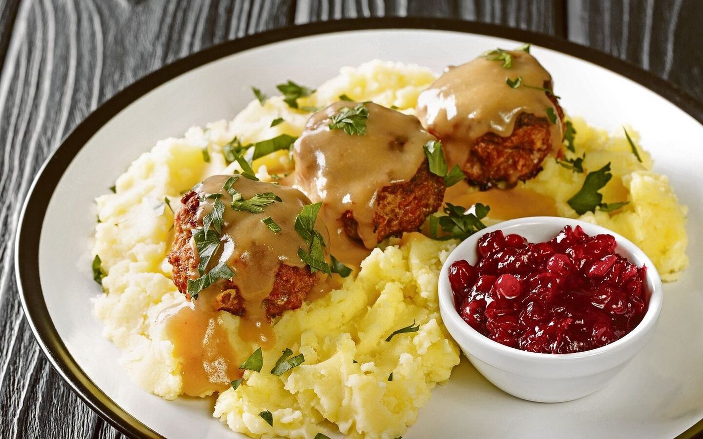 Ein währschaftes Essen mit Hacktätschli kommt nicht bei allen Mitarbeitenden an.