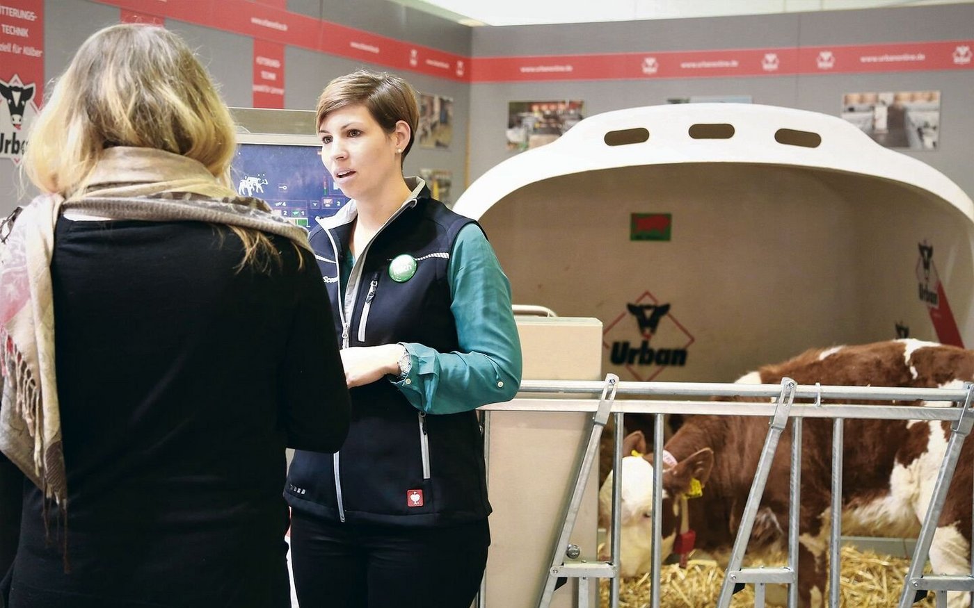 Die Landwirtschaft erklären: In Deutschland sind sogenannte Agrarscouts bereits etabliert. In der Schweiz finden dieses Jahr erstmals zwei Kurse für Bäuerinnen und Bauern statt.