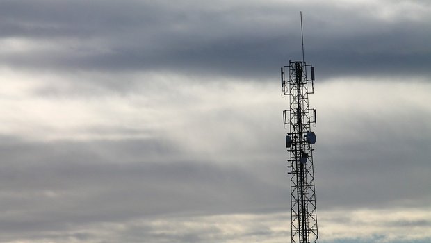 Ist die Antenne um die Ecke eine für 5G? Das Netz in der Schweiz wird aktuell ausgebaut. (Symbolbild Pixabay)