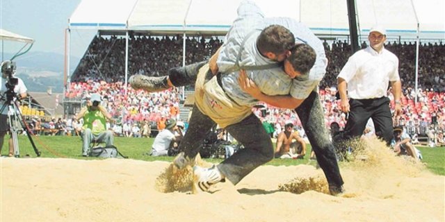 ESAF 2025: Schaffhausen wird keine Bewerbung beim Eidgenössischen Schwingerverband einreichen. (Symbolbild Simone Barth)