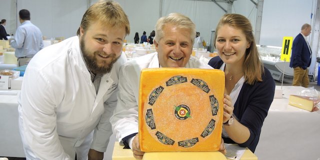 Die Schweizer Käsespezialisten von Affineur Walo erhielten an den Cheese Awards 15 Auszeichnungen. (Bild zVg)