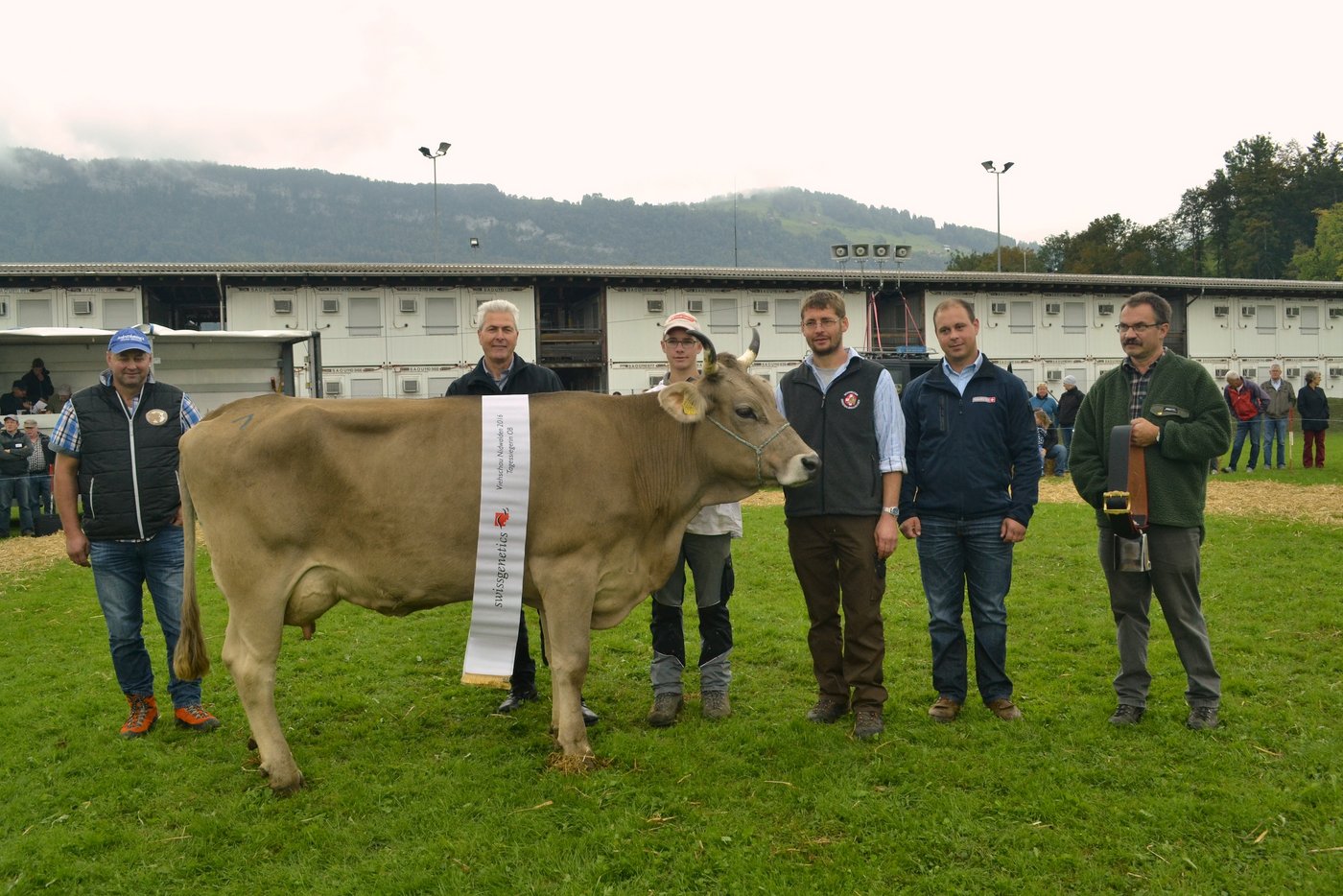 Die Tagessiegerin OB: Rocki Mirna von Fredy Frank, Ennetbürgen.