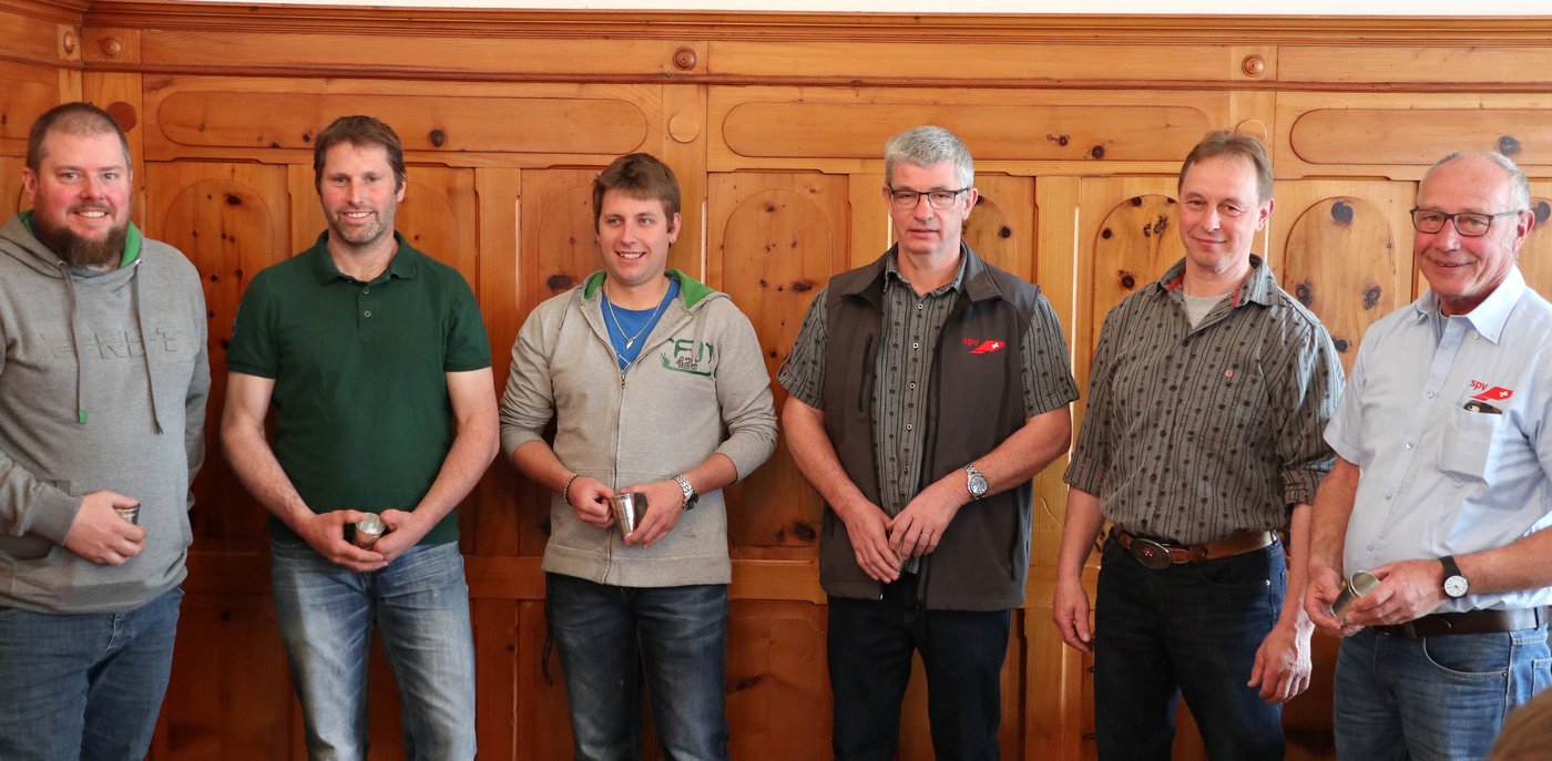 Ehrung der erfolgreichen WM Teilnehmer von Deutschland 2018: v.l.n.r. Thomas Sprenger, Coach, die beiden Pflüger Beat Sprenger und Marco Angst, Walter Angst, Coach, Christian Rubin, Richter und Willi Zollinger, Headsteward.