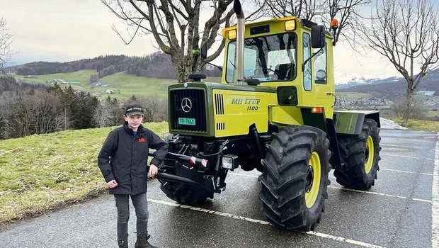 Frédéric Andrey ist Frédéric Andrey ist ein grosser Oldtimer-Fan; besonders begeistert ist er von MB-Trac.