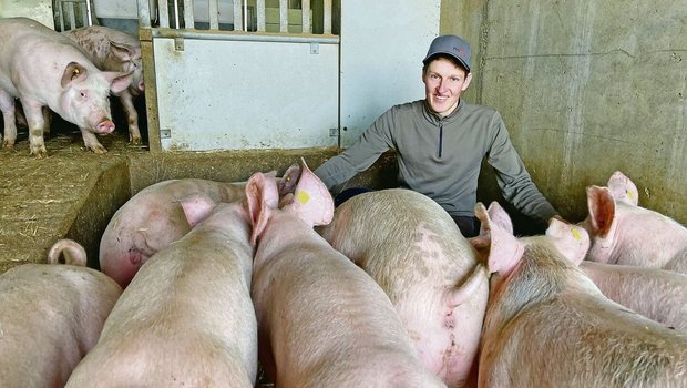 Tierhalter aus Leidenschaft: Mit Milchwirtschaft und Schweinemast bezeichnet Markus Gisler seinen Hof als typischen Luzerner Betrieb.