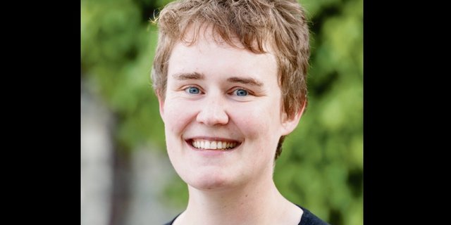 Deborah Rutz ist Mediensprecherin der Micarna SA. Micarna ist der zweitgrösste Fleisch-Verarbeiter und gehört der Migros. (Bild zVg)