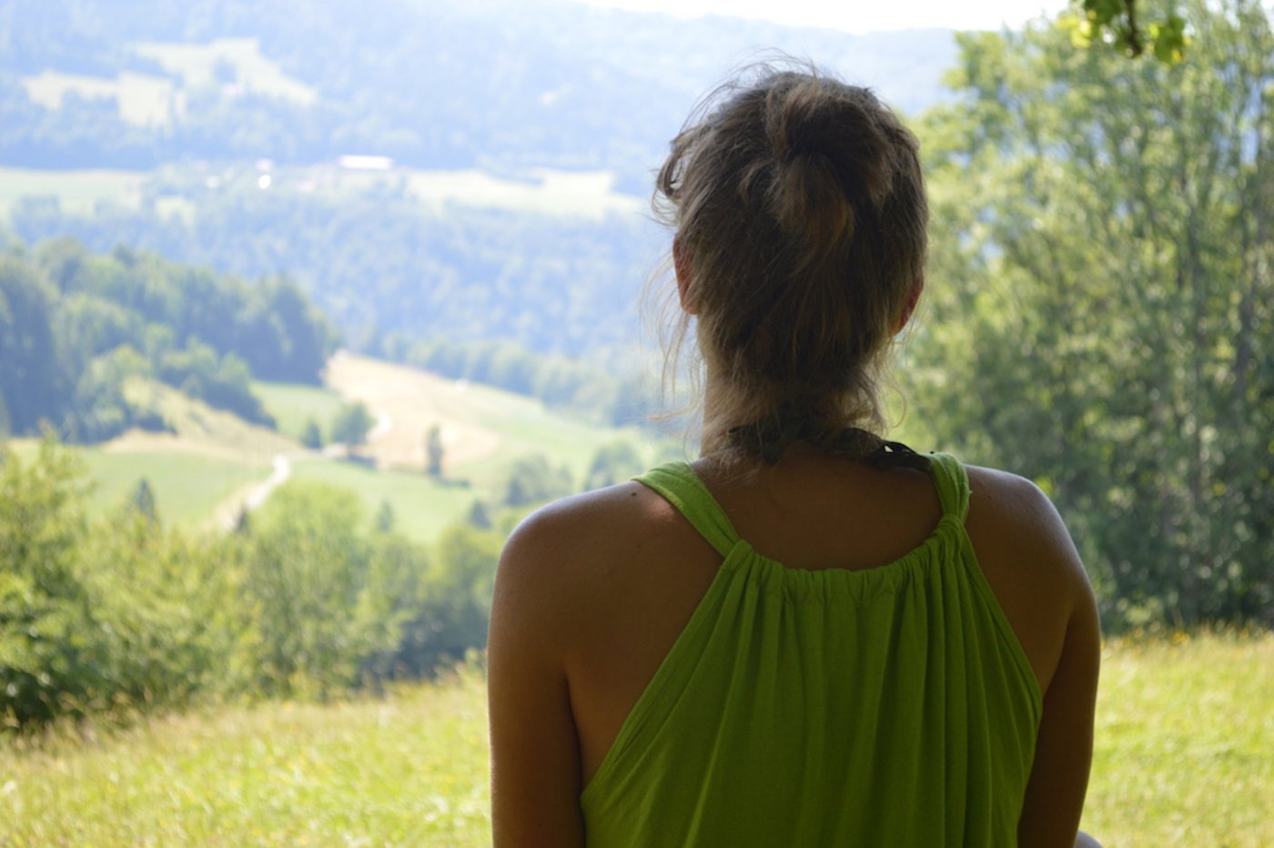 Im Goumois (JU) ist es sehr ruhig. Jasmin Blaser hat an diesem Ort ihren Frieden gefunden. 