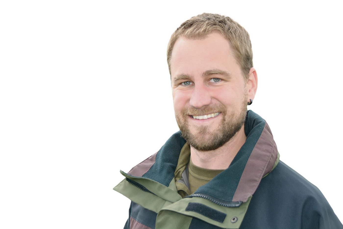 «Es empfiehlt sich, auf Vorrat ein paar tote Krähen tiefzugefrieren», sagt Christian Hüsler, Wildhut, Kanton Luzern.   (Bild aem)