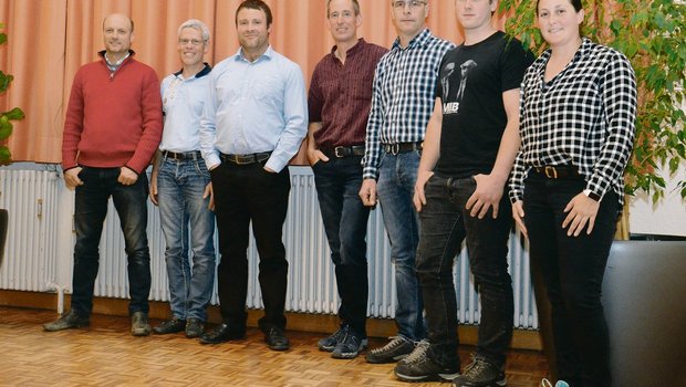 Der Vorstand der Bauerngruppe Glarus Süd. Zweiter von rechts ist der neugewählte Patrick Schindler aus Rüti.(Bilder Barbara Schirmer)