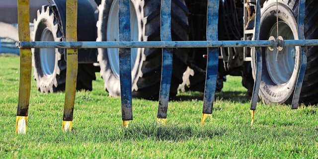 Noch ruht die Vegetation und eine Hofdüngerausbringung ist daher verboten. Die Nässe verschärft die Situation in den Güllegruben aktuell zusätzlich.